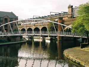 Castlefield Urban Heritage Park